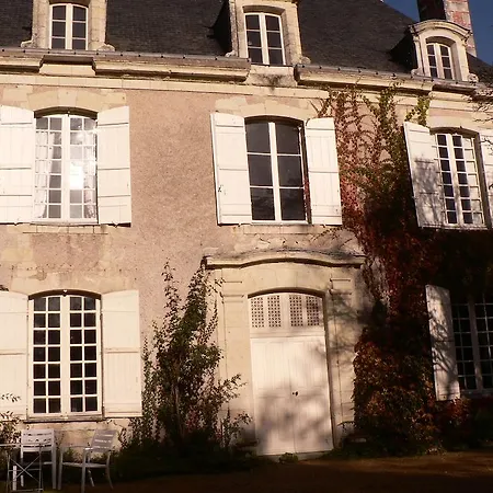 Bed & Breakfast Logis Saint Aubin *